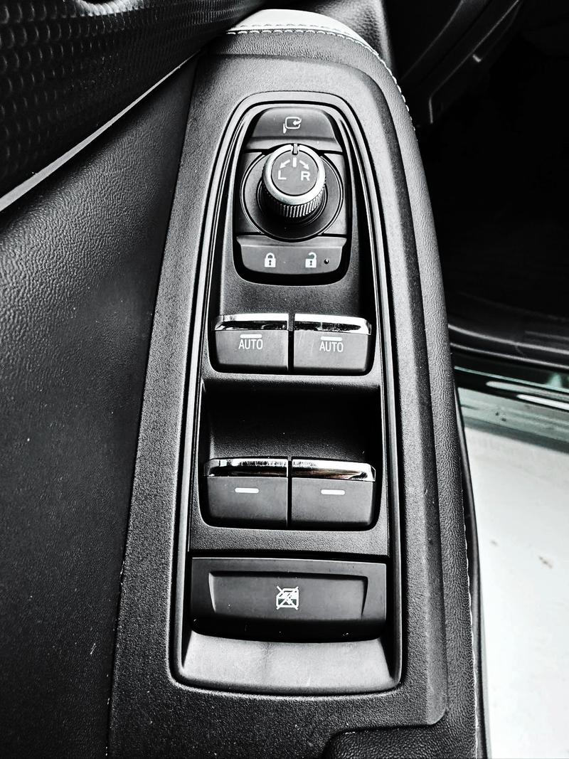 Subaru Forester, 2022 — фото 9 из 12