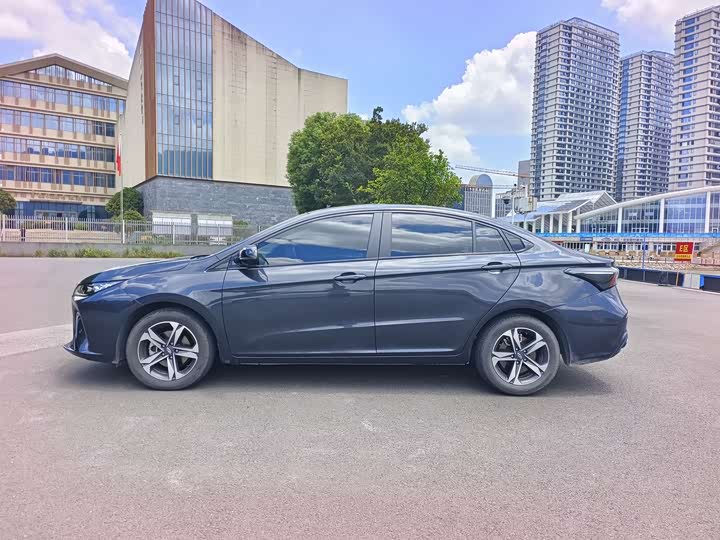 Chery Omoda S5 GT (Arrizo 5 GT), 2023 — фото 8 из 9