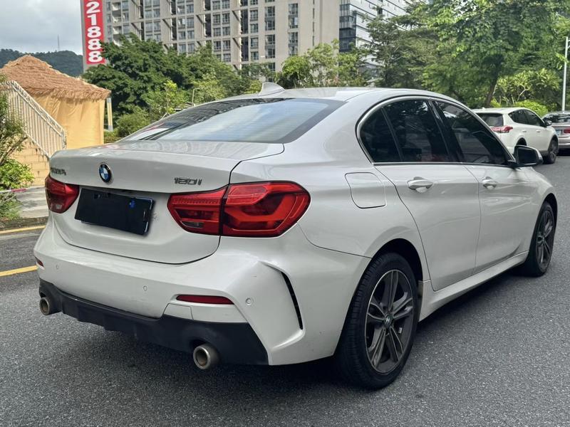 BMW 1 Series, 2022 — фото 6 из 10