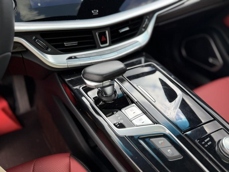 Geely Emgrand GT, 2021 — фото 10 из 12