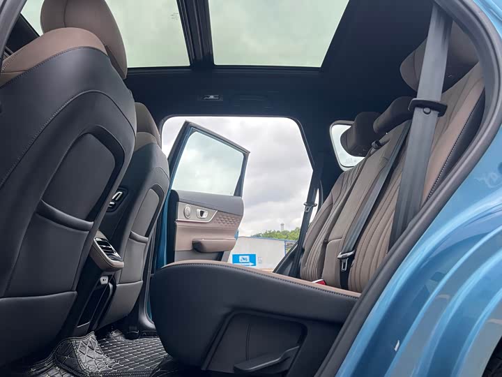 Chery Tiggo 8 Plus C-DM, 2024 — фото 6 из 9