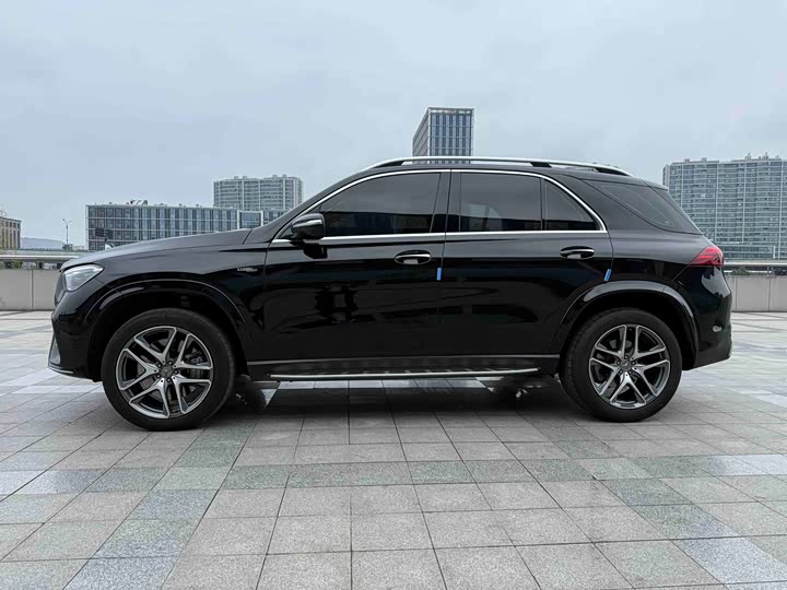 Mercedes-Benz GLE-Class AMG, 2023 — фото 4 из 9