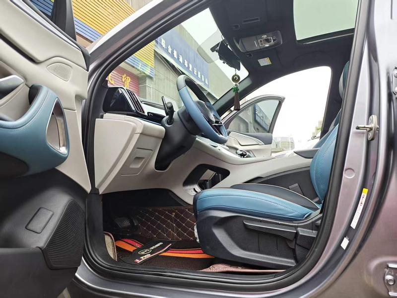 BYD Song Pro, 2022 — фото 7 из 12