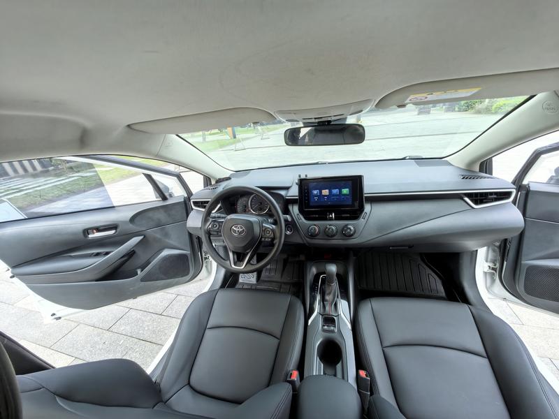 Toyota Corolla, 2023 — фото 9 из 12