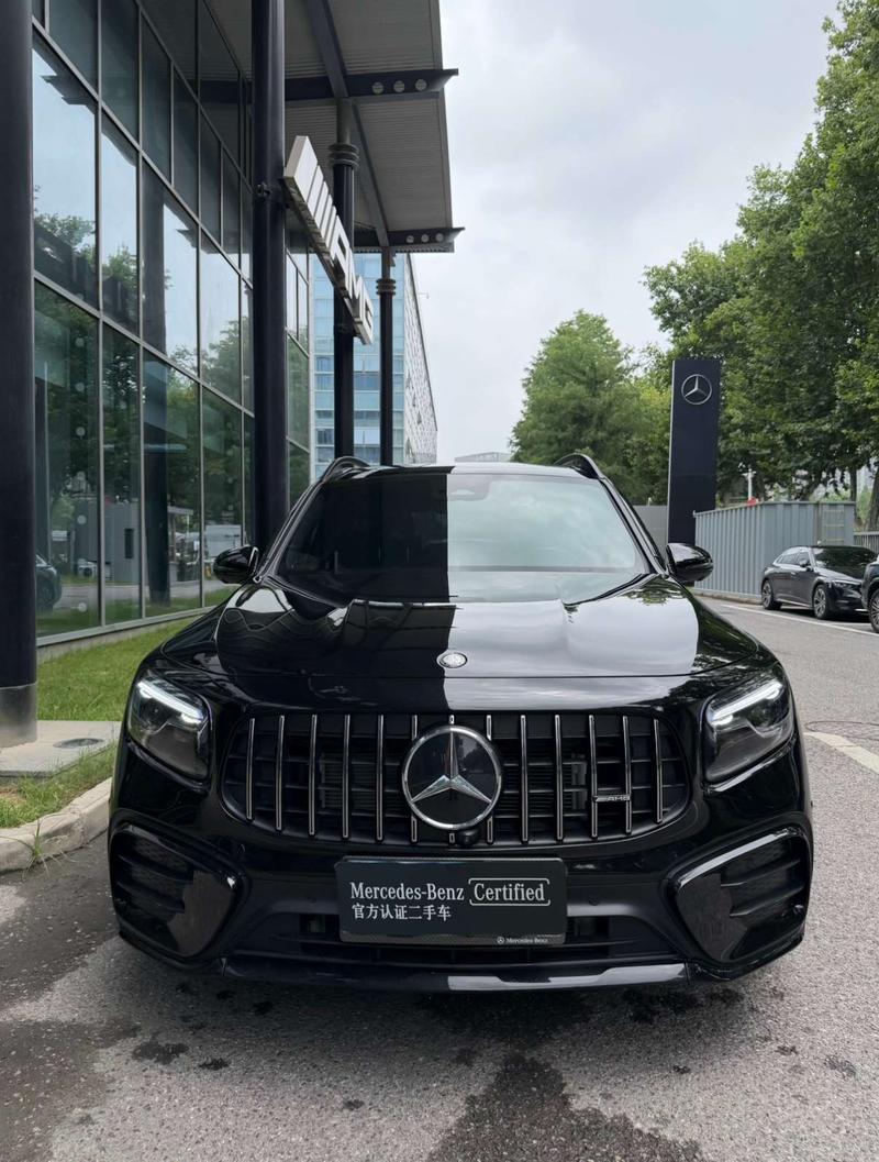 Mercedes-Benz GLB-Class AMG, 2025 — фото 2 из 12