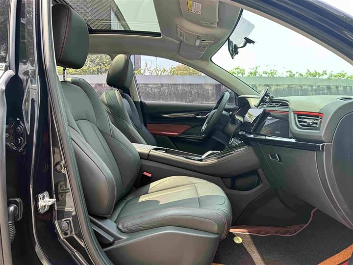 Dongfeng Aeolus AX7, 2022 — фото 6 из 9