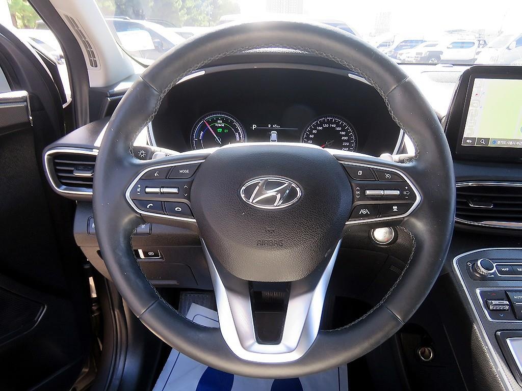 Hyundai Santa Fe, 2022 — фото 10 из 12