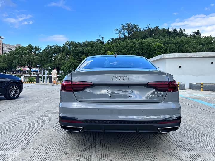 Audi A4L, 2025 — фото 8 из 9