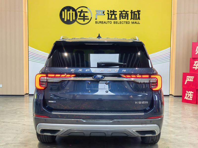 Ford Explorer, 2023 — фото 6 из 12
