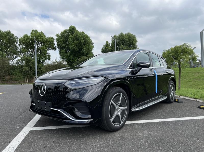 Mercedes-Benz EQS SUV, 2026 — купить в Санкт-Петербурге под ключ