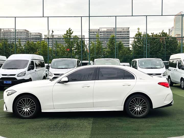 Mercedes-Benz C-Class, 2025 — фото 4 из 9