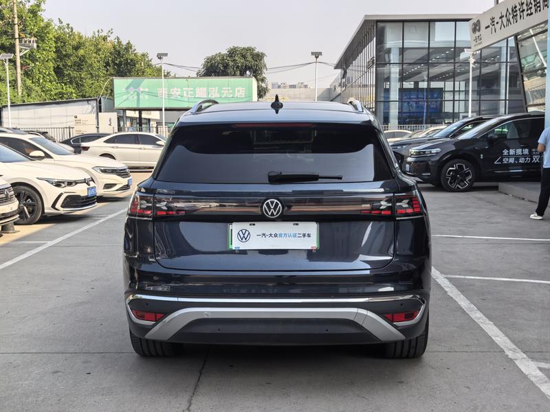 Volkswagen ID.6 Crozz, 2023 — фото 5 из 12