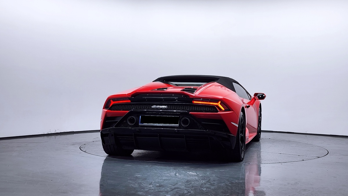 Lamborghini Huracan, 2023 — фото 4 из 12