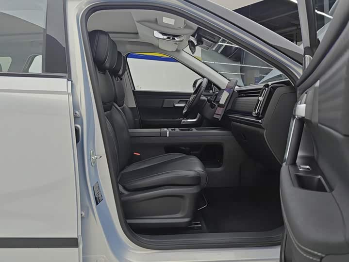 Chery Jaecoo J7 (Explore 06) Hybrid, 2024 — фото 8 из 9