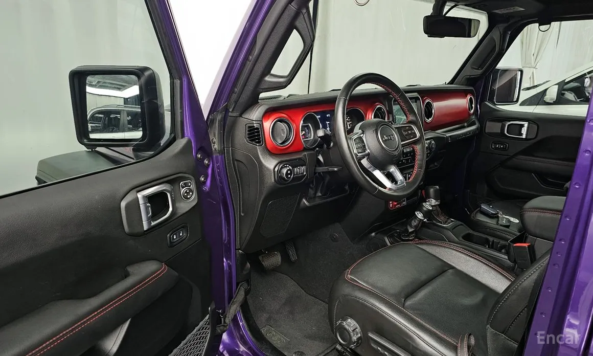 Jeep Wrangler, 2023 — фото 10 из 12