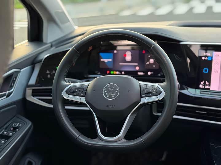 Volkswagen Talagon, 2023 — фото 8 из 9