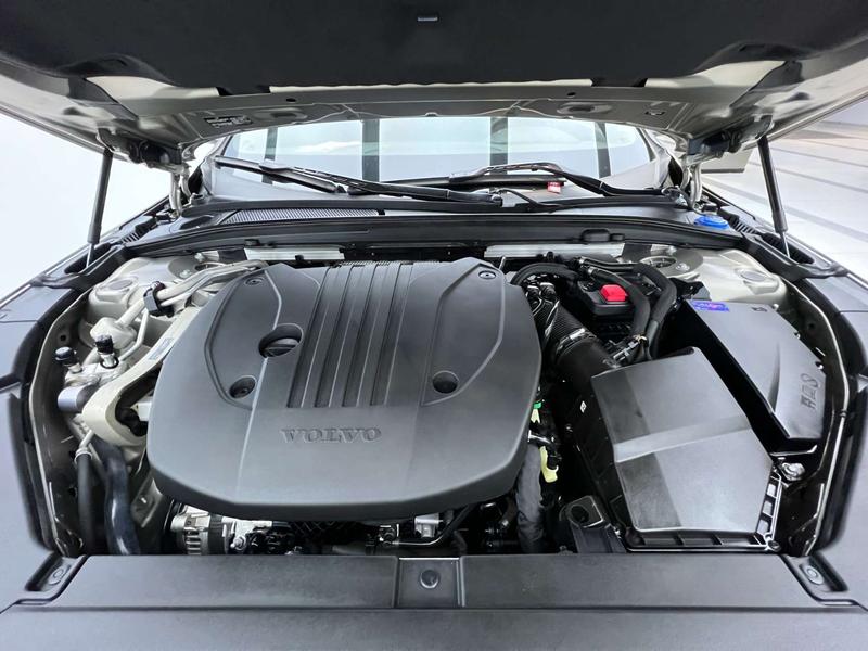 Volvo V90, 2023 — фото 9 из 12