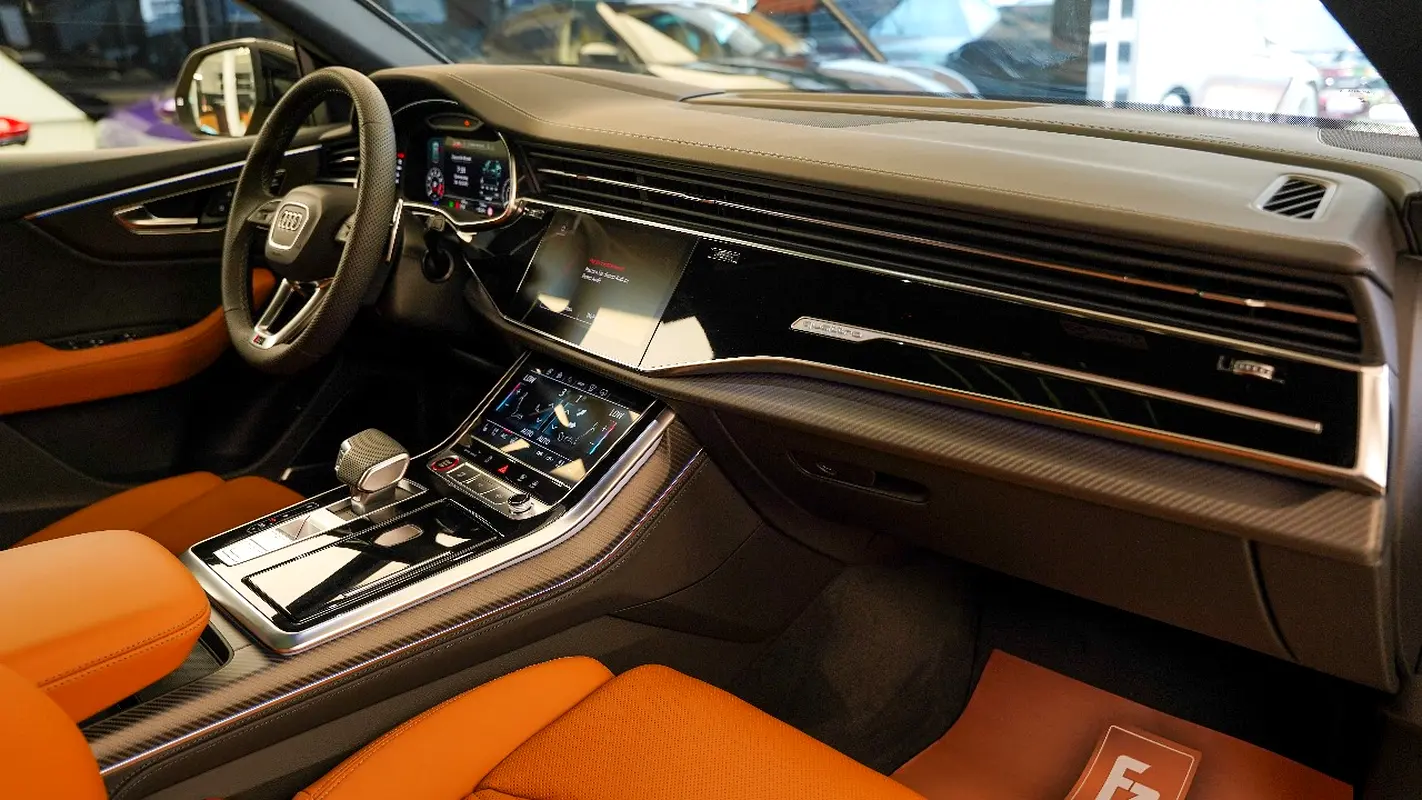 Audi RS Q8, 2025 — фото 5 из 10