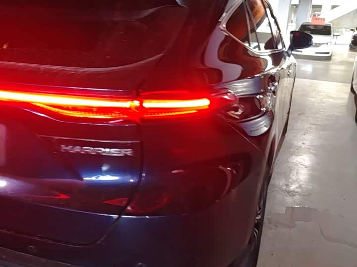 Toyota Harrier, 2022 — фото 8 из 9