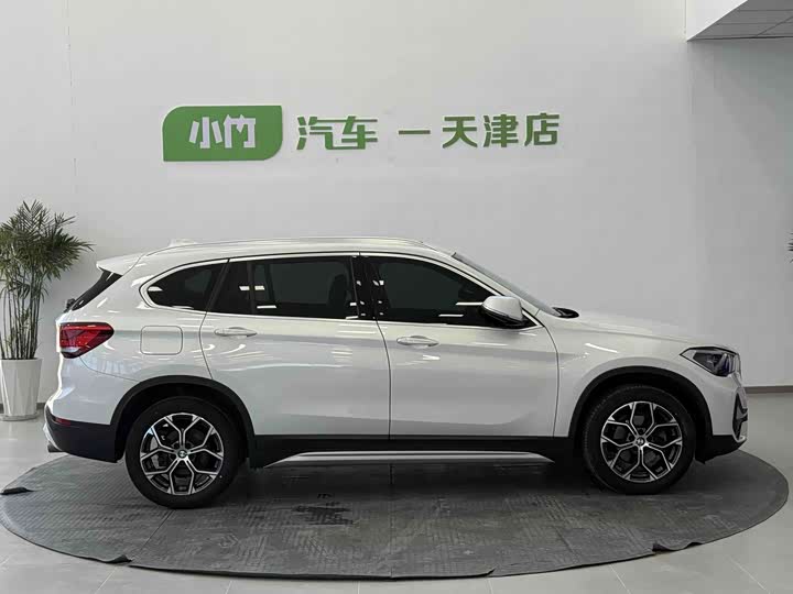 BMW X1, 2022 — фото 8 из 9