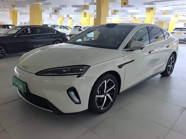 BYD Seal 07 DM-i Hybrid, 2025 — фото 2 из 9