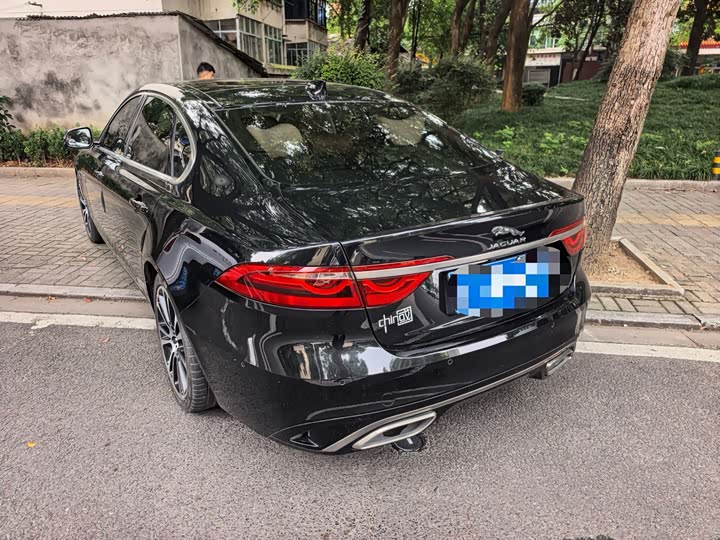Jaguar XF L, 2022 — фото 6 из 9