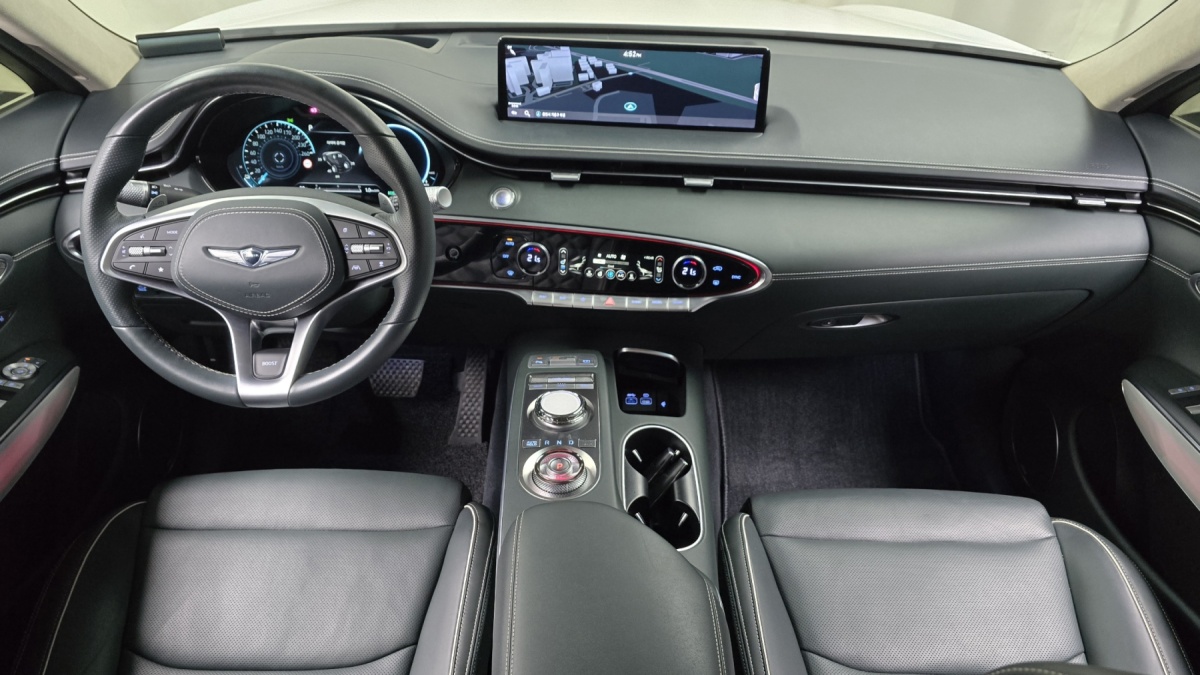 Genesis GV70, 2022 — фото 7 из 12