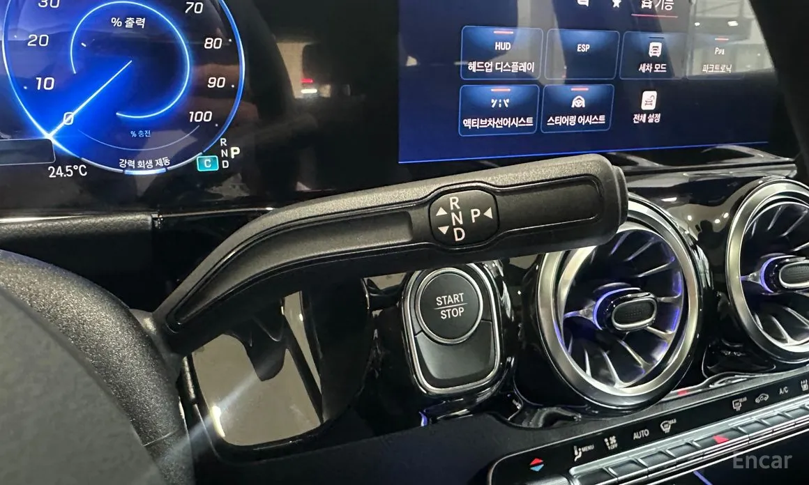 Mercedes-Benz EQA, 2025 — фото 9 из 12