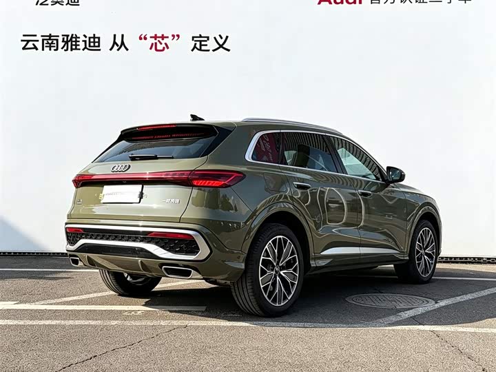 Audi Q5L, 2025 — фото 4 из 9