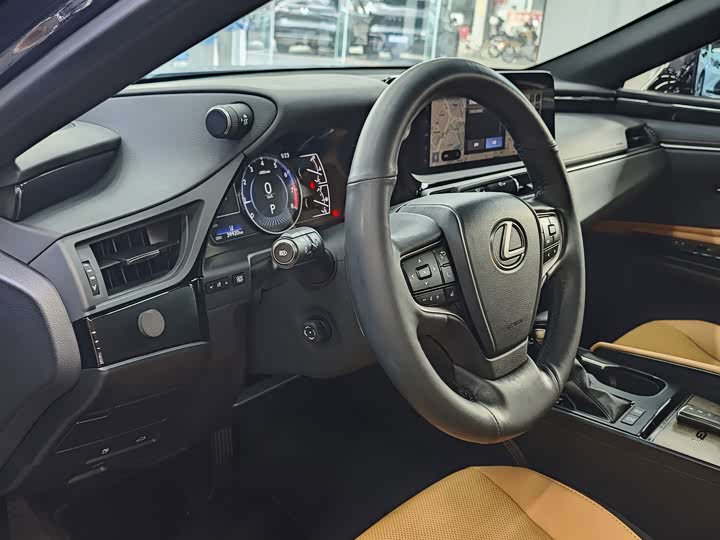 Lexus ES, 2022 — фото 6 из 9