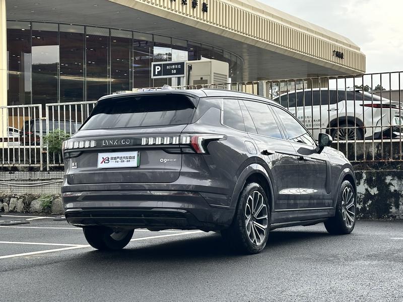 Lynk & Co 09 EM-P Hybrid, 2022 — фото 5 из 12