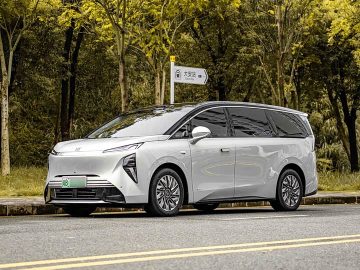 Buick OMPV, 2025 — купить в Санкт-Петербурге под ключ