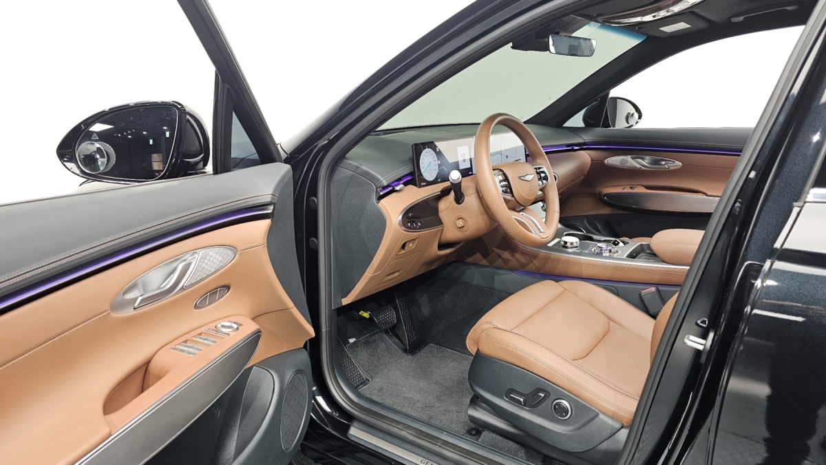 Genesis GV70, 2024 — фото 9 из 12