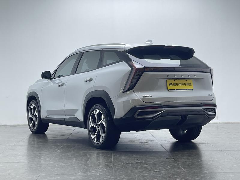 Geely Atlas L, 2024 — фото 5 из 12
