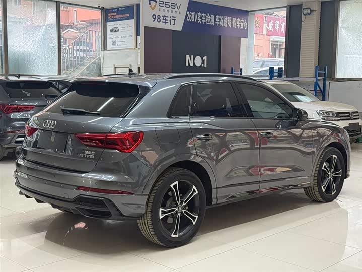 Audi Q3, 2022 — фото 4 из 9