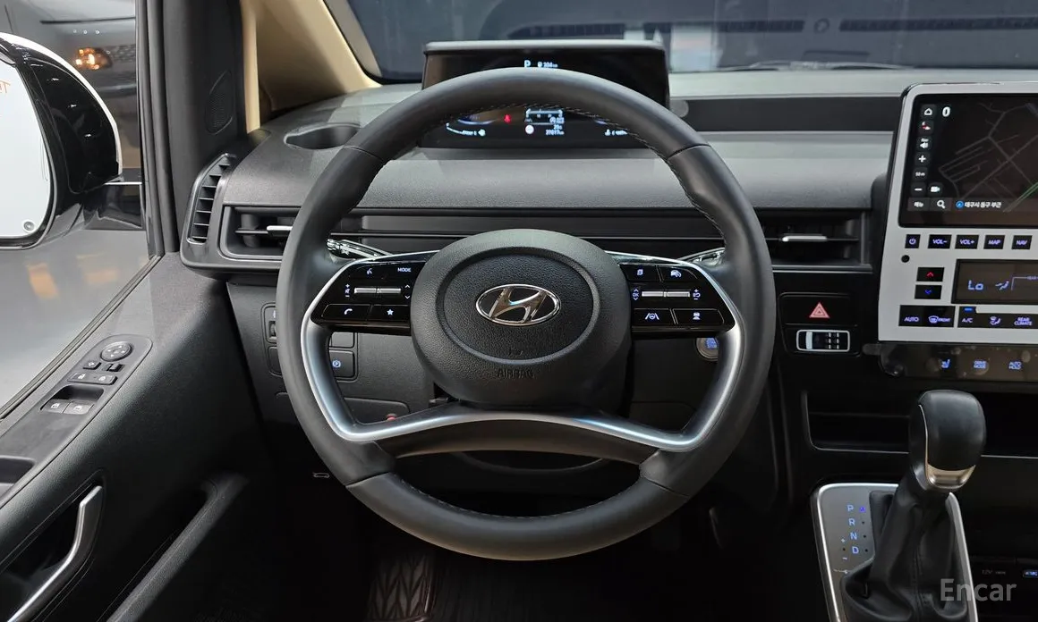 Hyundai Staria, 2022 — фото 12 из 12