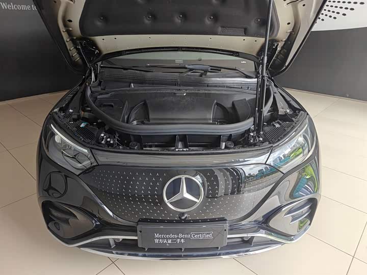 Mercedes-Benz EQE SUV, 2025 — фото 7 из 9