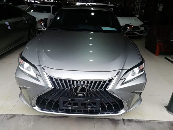 Lexus ES, 2021 — фото 3 из 12