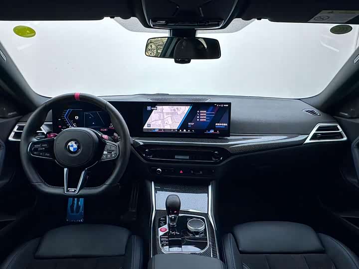 BMW M2, 2025 — фото 8 из 9