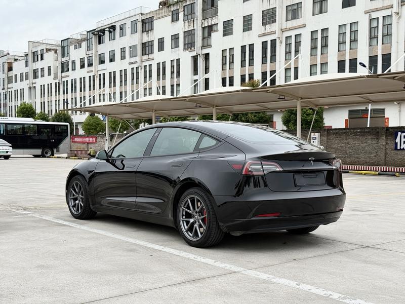 Tesla Model 3, 2022 — фото 4 из 9