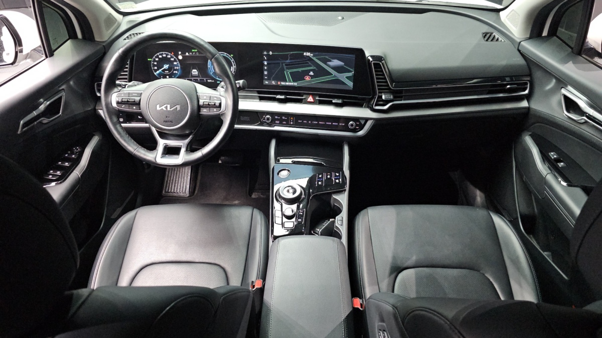 Kia Sportage, 2023 — фото 7 из 12