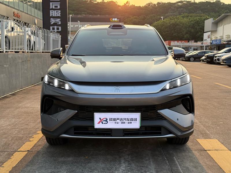BYD Song Pro Hybrid, 2026 — фото 2 из 12