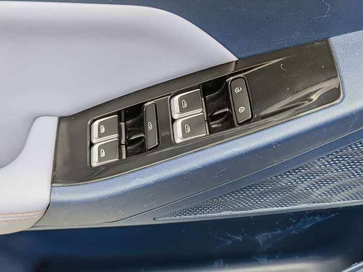 Geely Geometry E Firefly, 2023 — фото 9 из 9