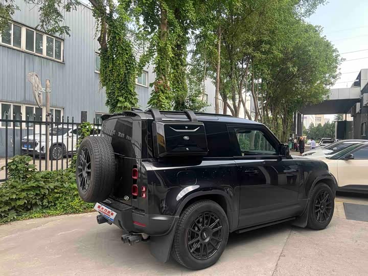 Land Rover Defender, 2023 — фото 2 из 5