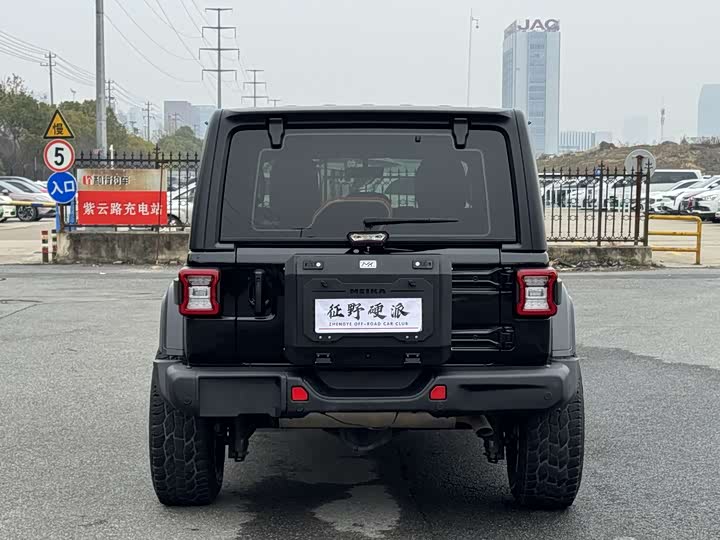 Jeep Wrangler, 2023 — фото 5 из 9
