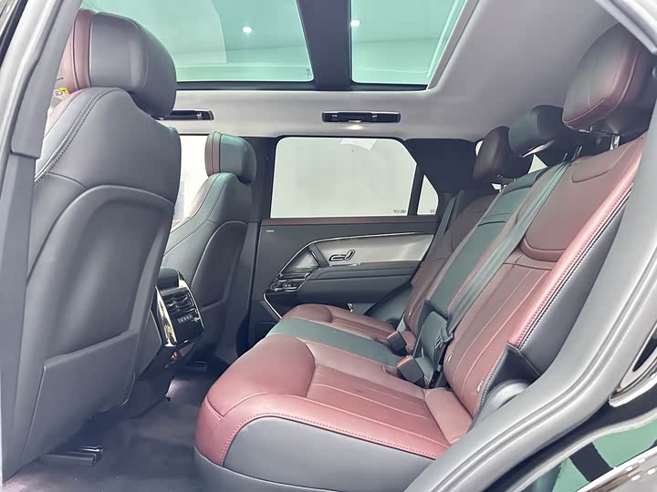 Land Rover Range Rover Sport, 2023 — фото 8 из 9