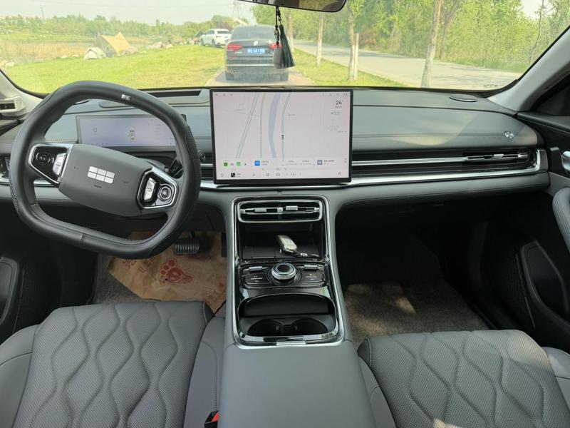 Geely Galaxy A7, 2025 — фото 7 из 10