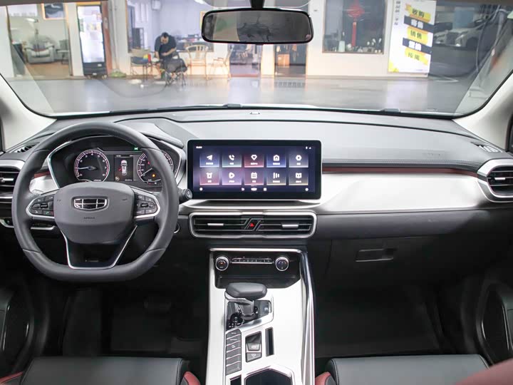 Geely Coolray, 2021 — фото 4 из 9