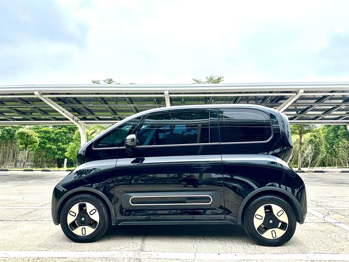 Baojun KiWi EV, 2024 — фото 9 из 9