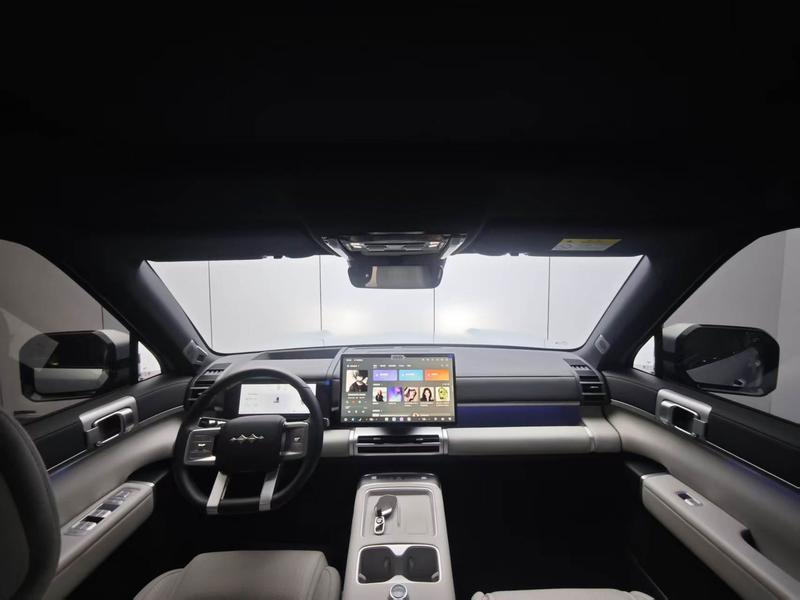 BYD FangChengBao Titanium 7 (Tai 7), 2025 — фото 8 из 12